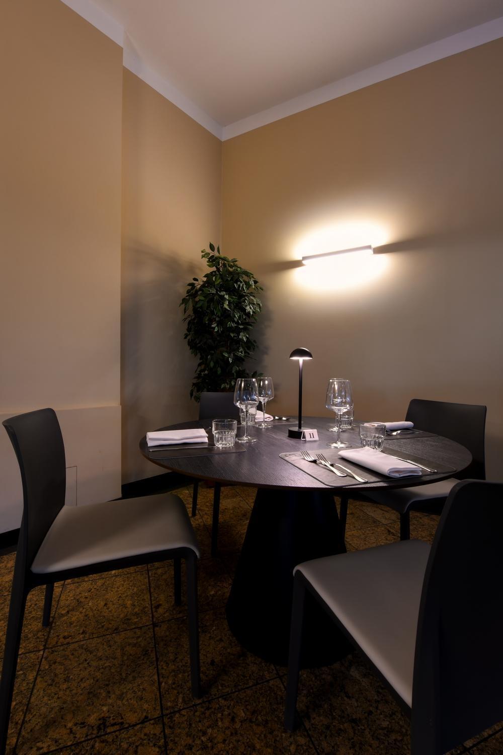 Hotel Internazionale โดโมดอสโซลา ภายนอก รูปภาพ