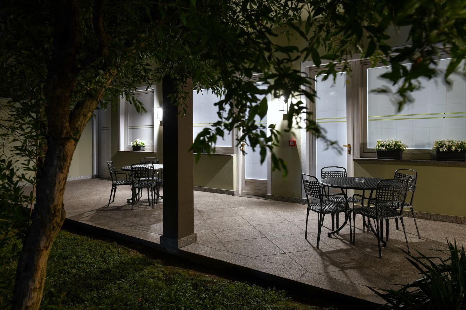 Hotel Internazionale โดโมดอสโซลา ภายนอก รูปภาพ
